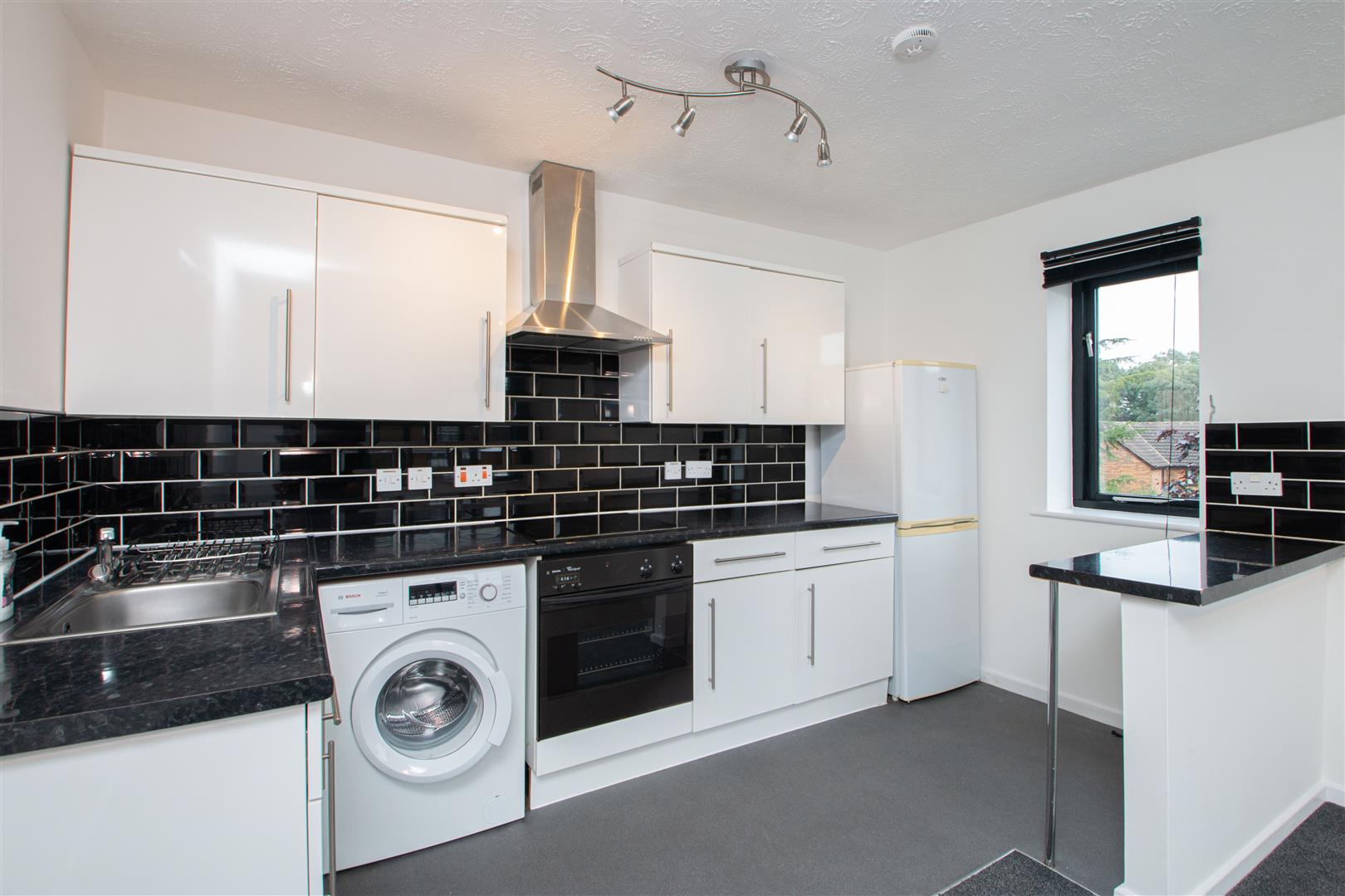1 bed property in Spoonley Wood, Milton Keynes